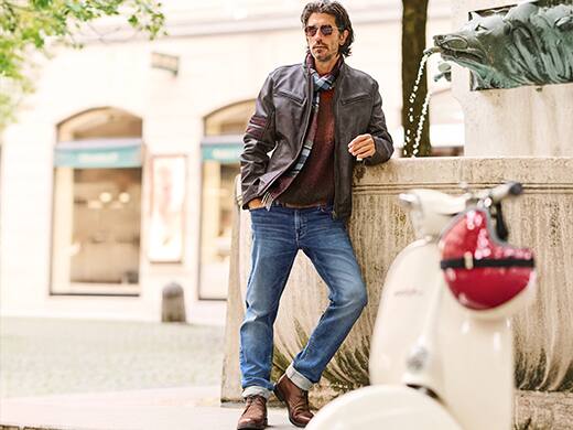 VOM JAKOBSWEG INS ECKBÜRO.